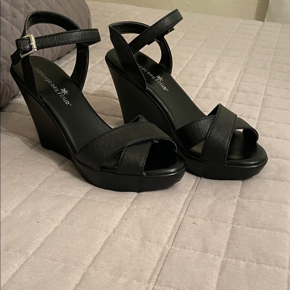 Montego Bay Club Black Crisscross Ankle Strap Wedge Sandals
